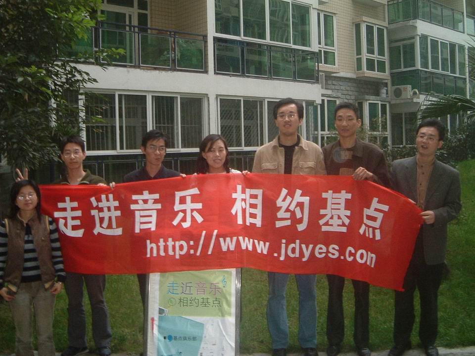 200411922121179195.jpg