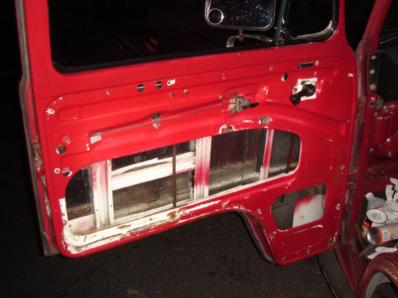 Rebuilt drivers door, bottom, on Big Red (50%, 09-14-2014) DSC03772.jpg
